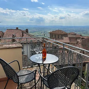  Appartamento Cortona's Rooftop Nest